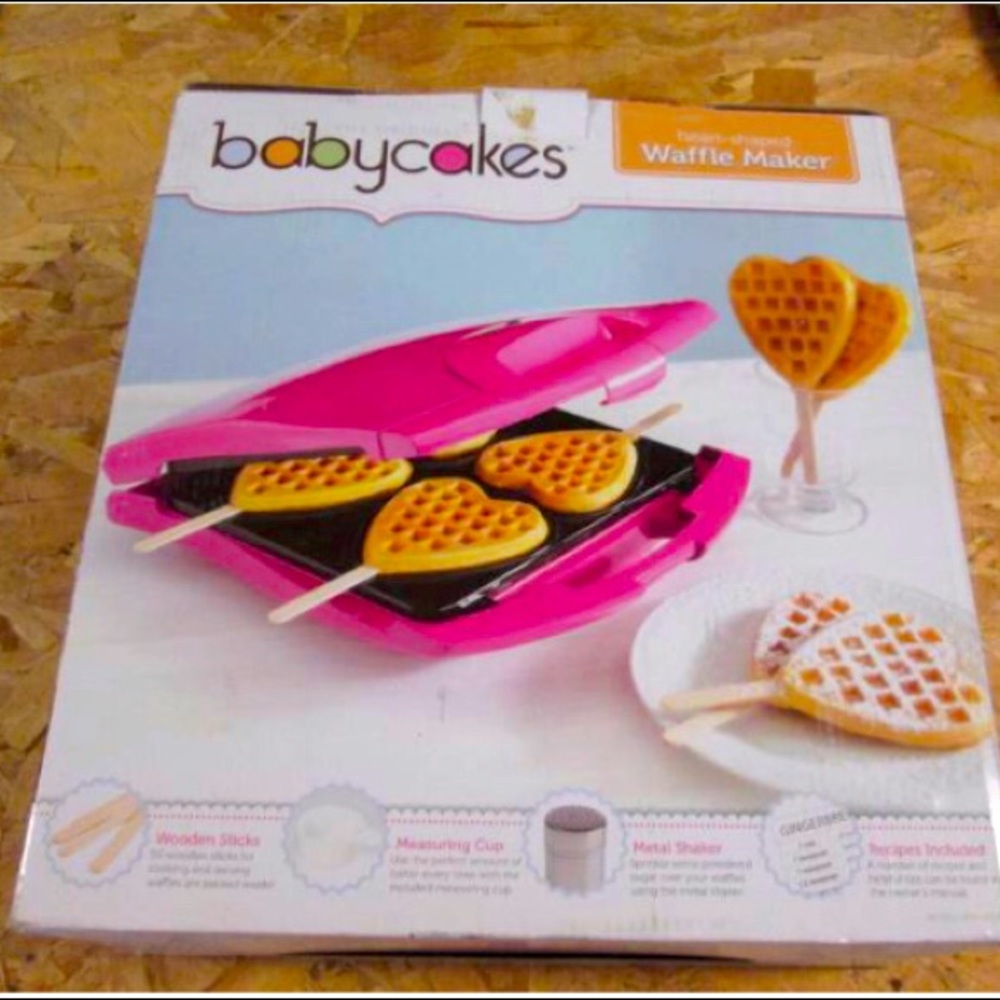 New! Babycakes Waffle Maker - 4 Heart Waffles